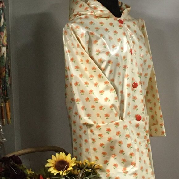 Waterproof Button Up Hooded Raincoat - Picture 3 of 8